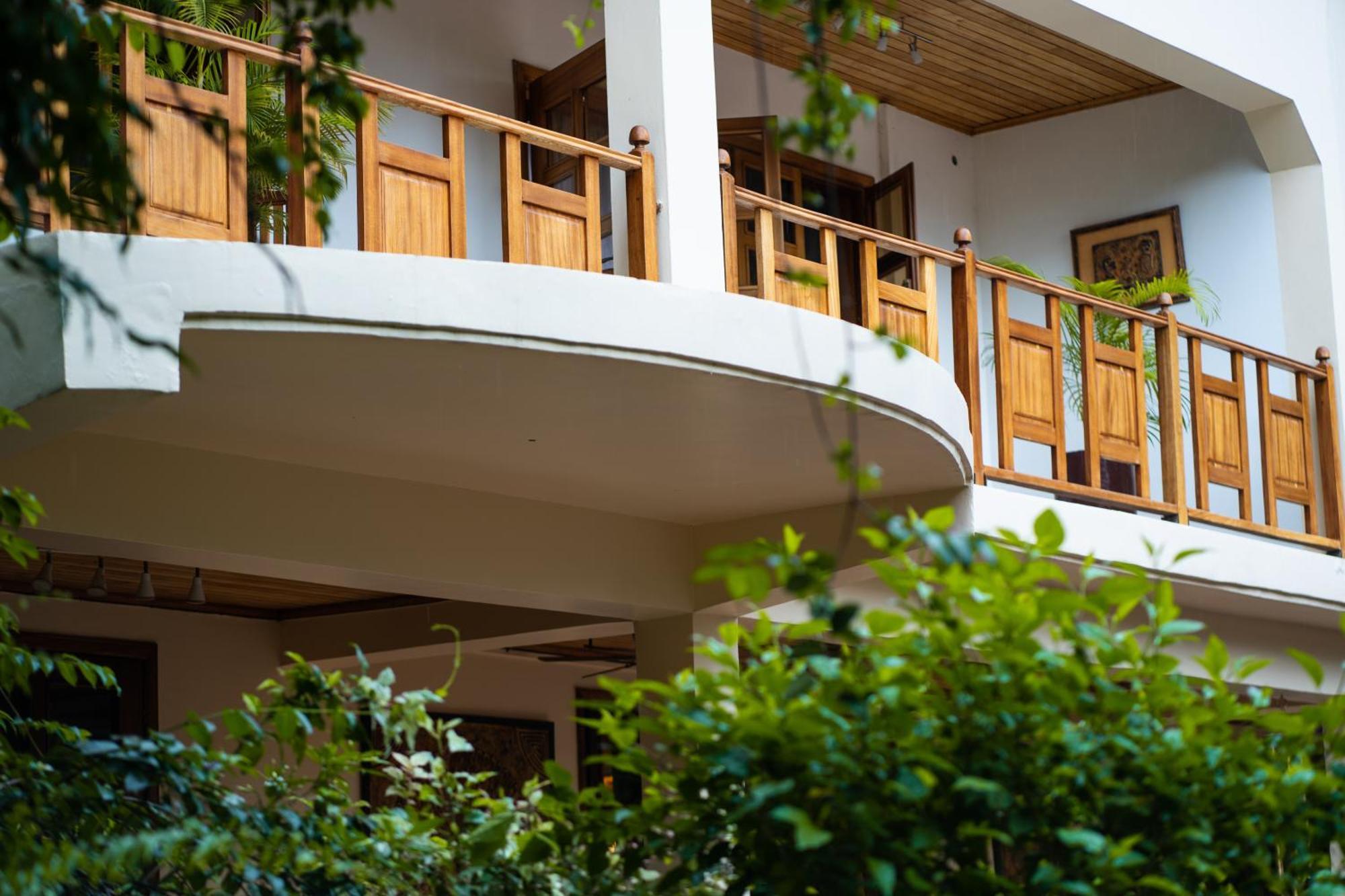 Esther'S Hotel Accra Luaran gambar